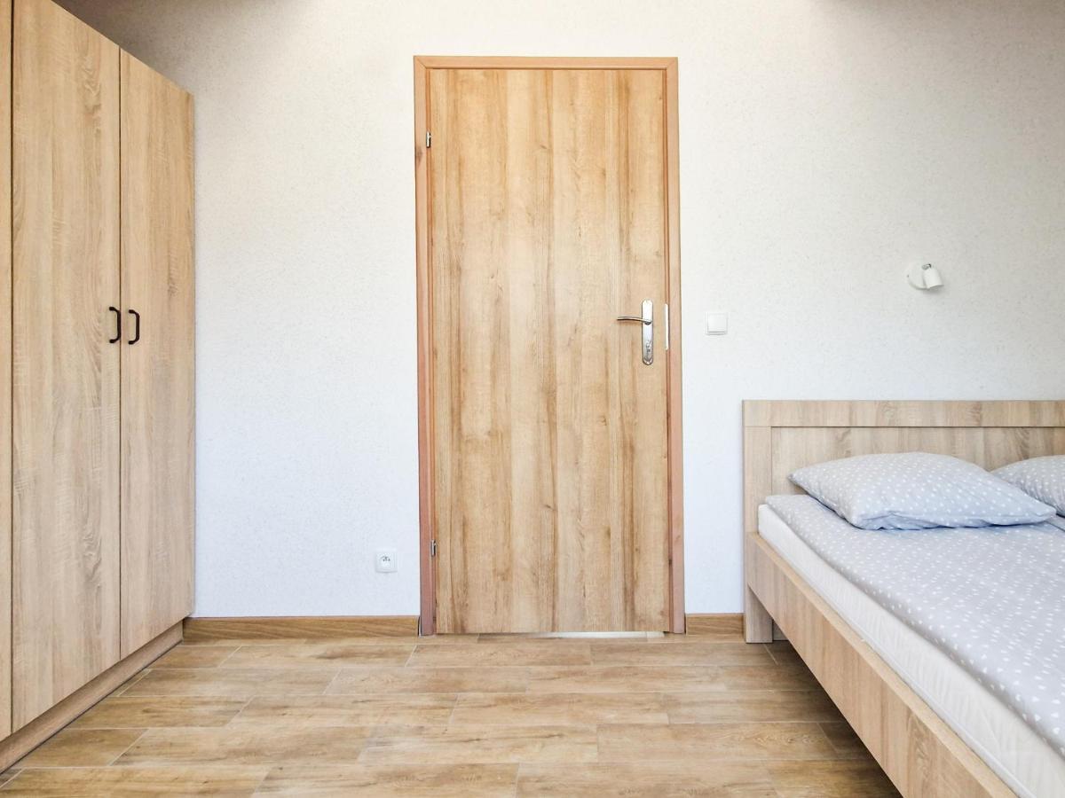 Danusia Homestay Debki